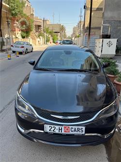 كرايسلر 200